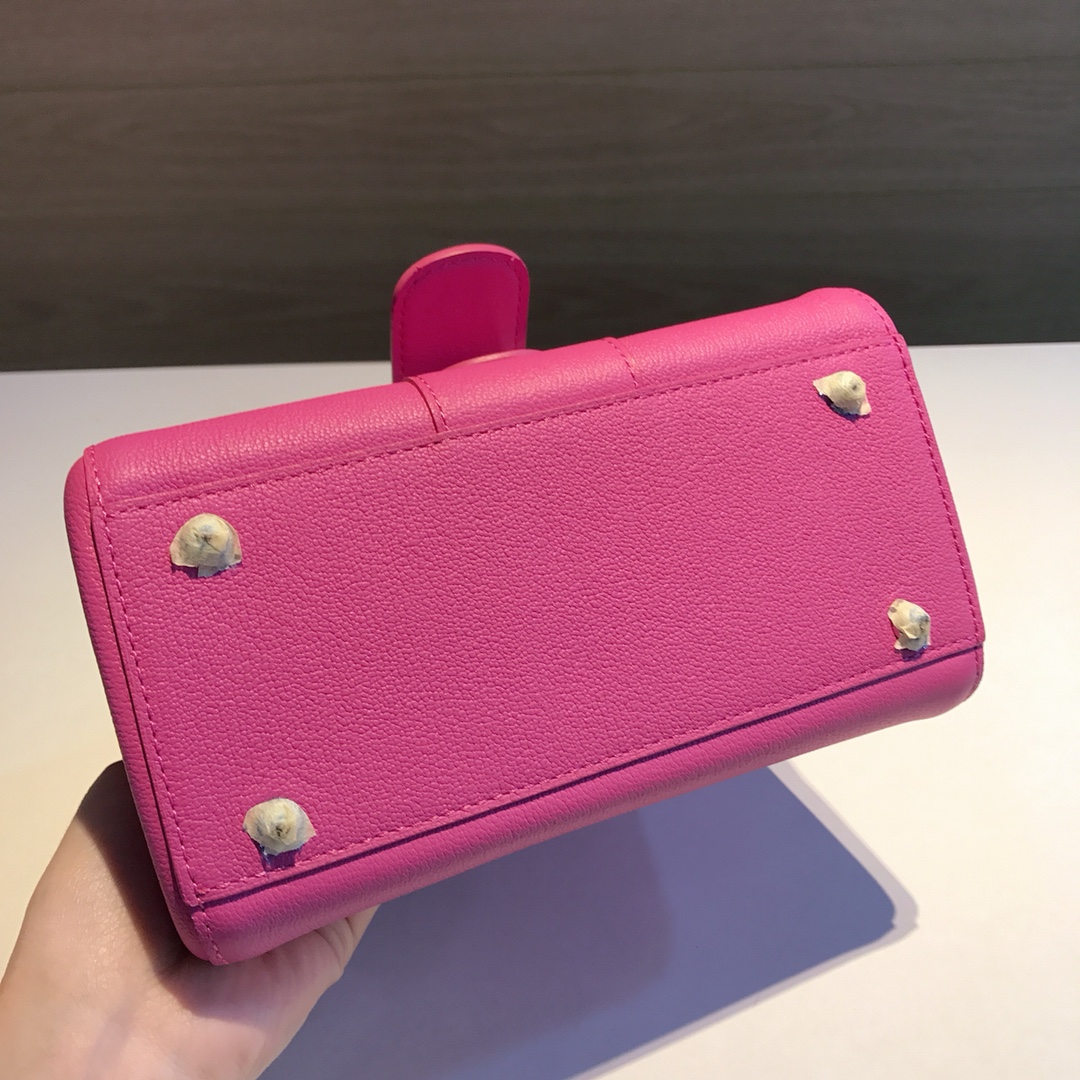 델보 브리앙 MM 토고백 스몰